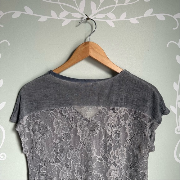 William Rast Sheer Back High-Low Blouse in size US L - Picture 5 of 5